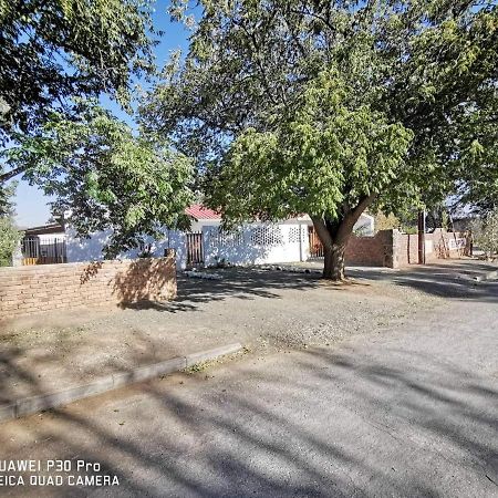 Akkerdam Bed And Breakfast Calvinia Esterno foto